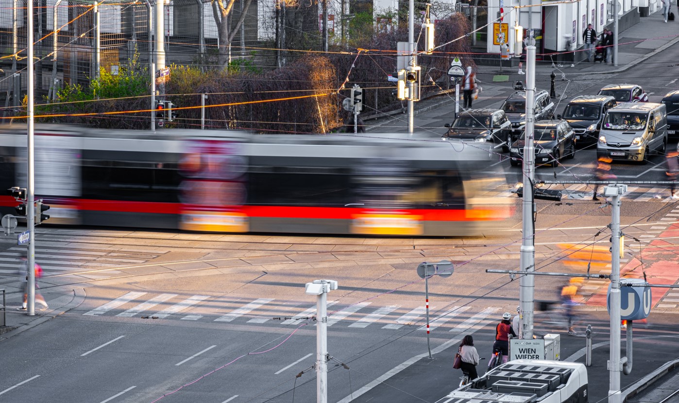 Mehr Tempo für Bus und Bim - wienerlinien.at